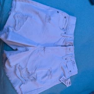 Aero 90’s high rise